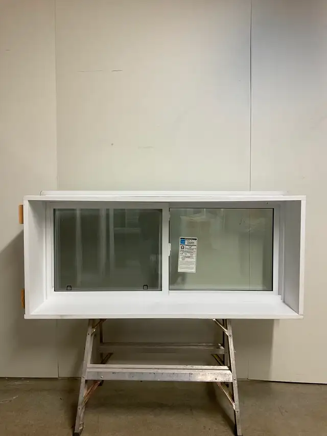 10715CP Fenêtre Coulissante PVC Blanc 2 sect 1 ouvr 57 x 26 1/2 - Photo 2