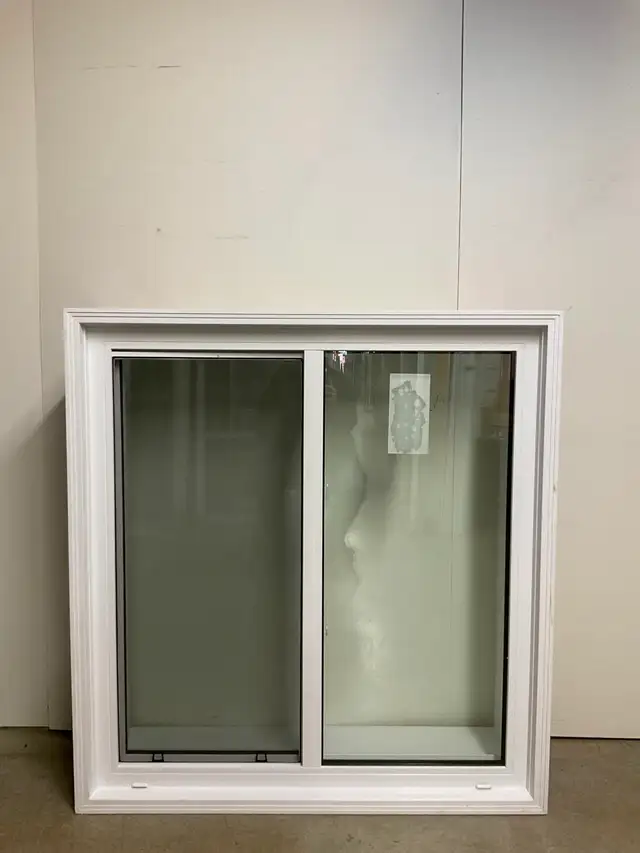 10706CP Fenêtre Coulissante PVC Blanc  46 3/4 x 49 1/2