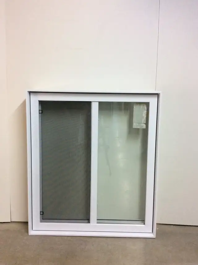 10394CP Fenêtre Coulissante PVC Blanc 2 sect 1 ouvr 40 x 45 1/2