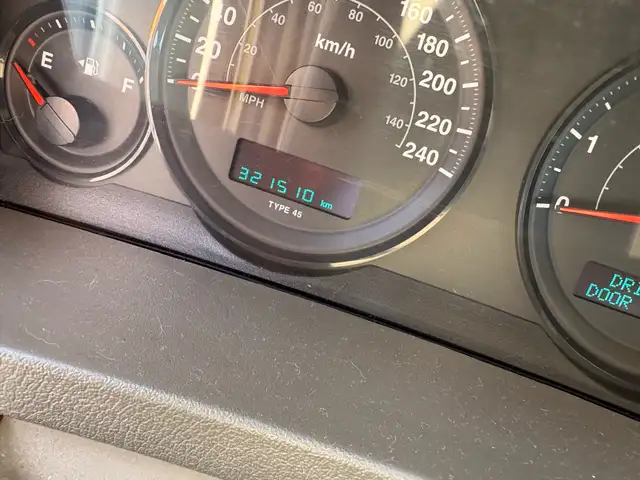 2006 Jeep Grand Cherokee Laredo 4.7L V8 - Photo 7