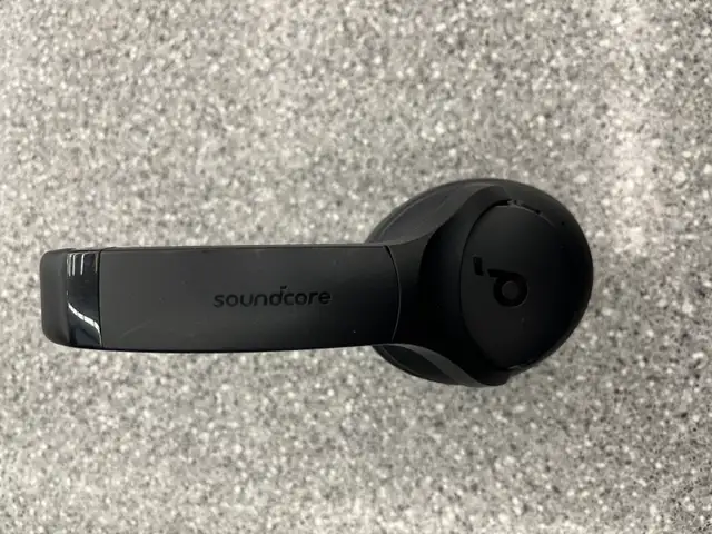 Soundcore Q20i Wireless Headphones - Photo 2
