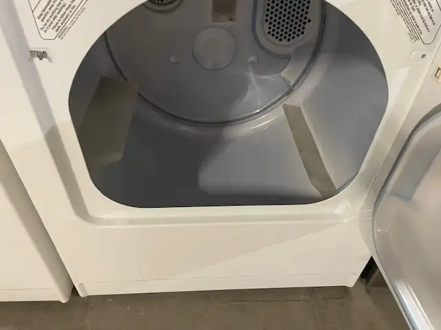 Cuisinière ,réfrigérateur ,laveuse sécheuse standards - Photo 10