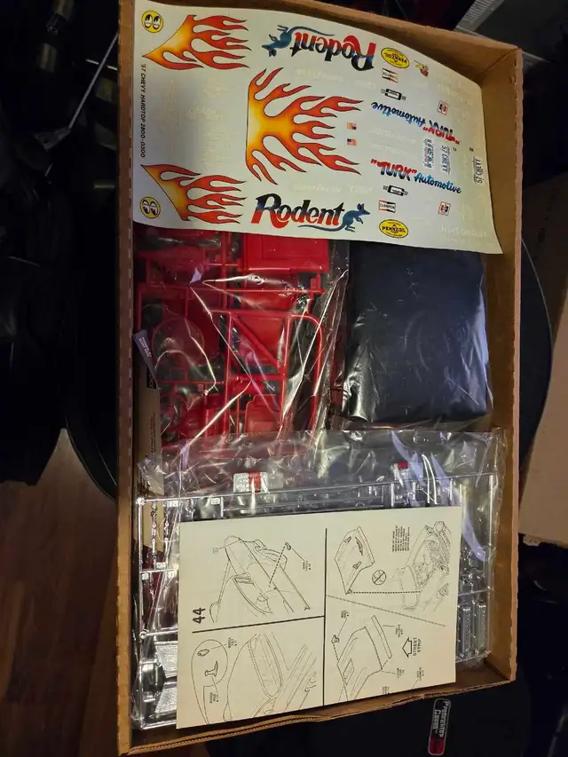 Monogram 1957 chevy 1/12 scale model - Photo 2