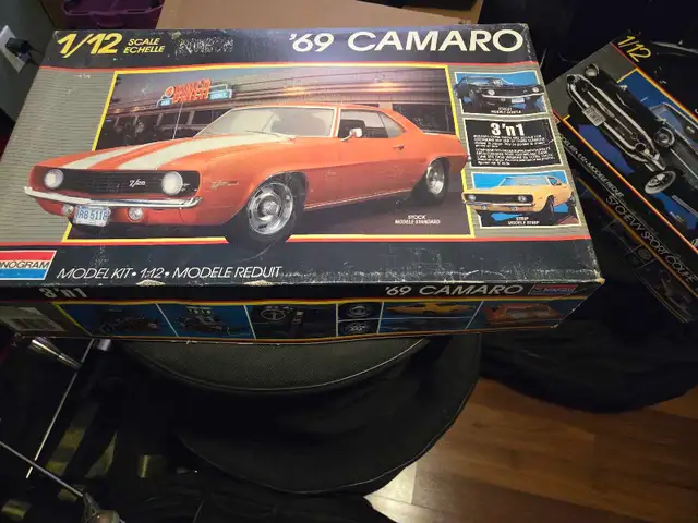 Monogram 1969 Camaro 1/12 scale model