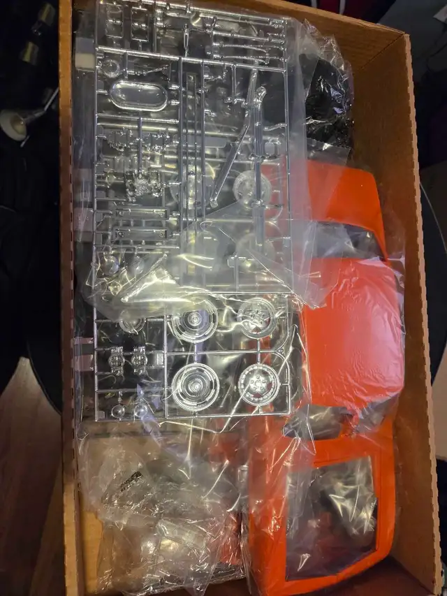 Monogram 1969 Camaro 1/12 scale model - Photo 2