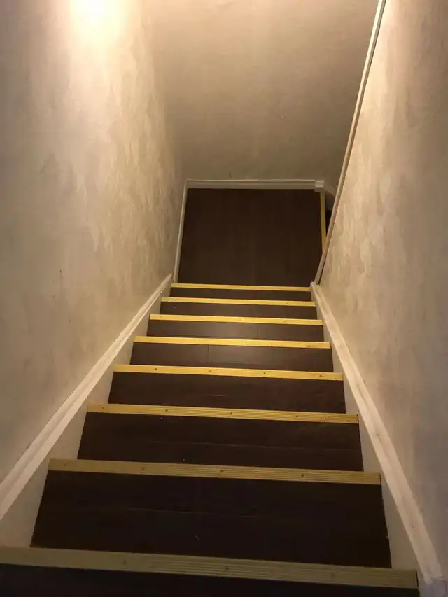 Private basement room near UTM for rent - Photo 5