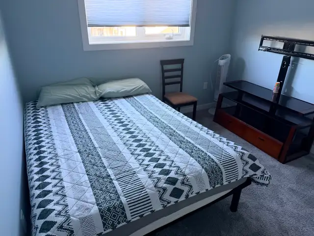 Two (2) Bedroom Available for Rent. 800 per bedroom per month. - Photo 3