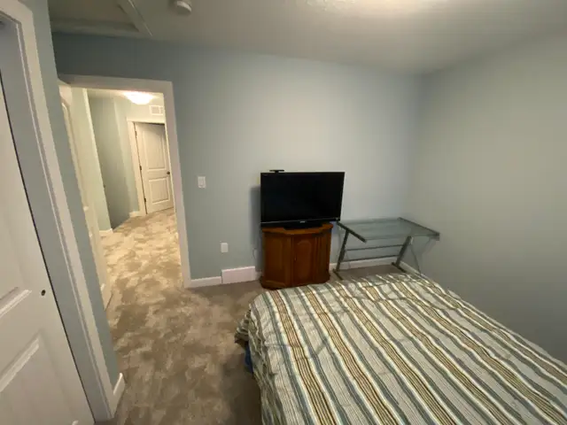 Two (2) Bedroom Available for Rent. 800 per bedroom per month. - Photo 7