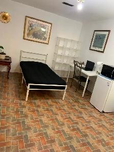 Huge room for rent - Photo 2