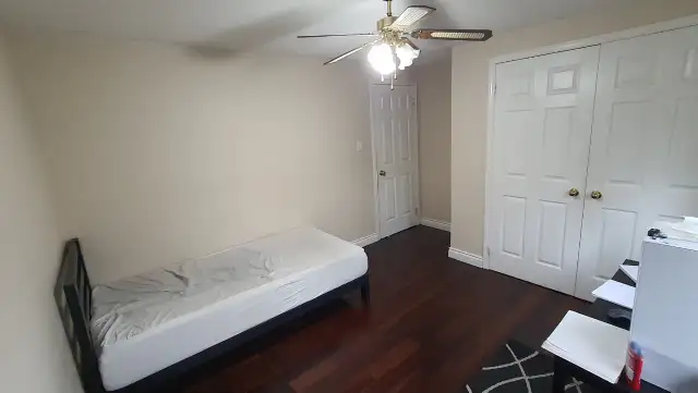Private Fully Furnished Room for Rent in Erin Mills, Mississauga
