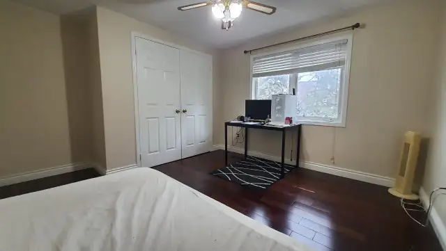 Private Fully Furnished Room for Rent in Erin Mills, Mississauga - Photo 2