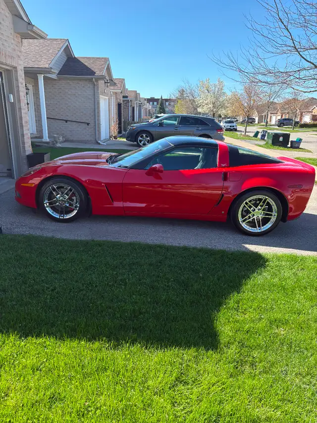 2007 C6 Corvette - Photo 2