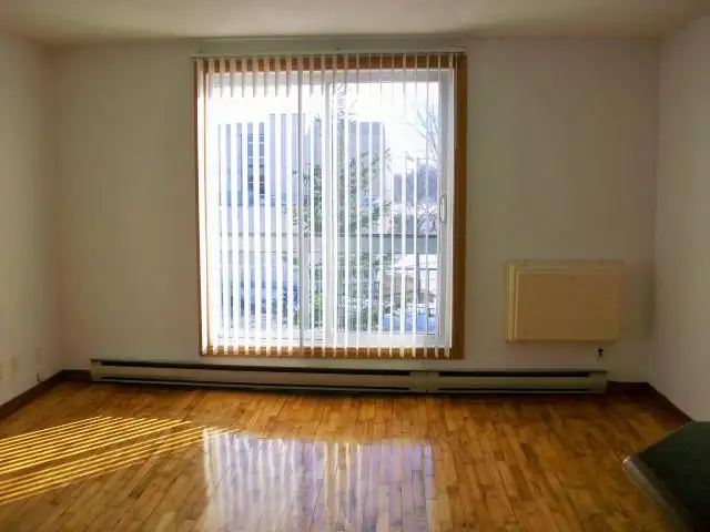 2 Bedroom Apartment for Rent in Fort Richmond - Photo 2