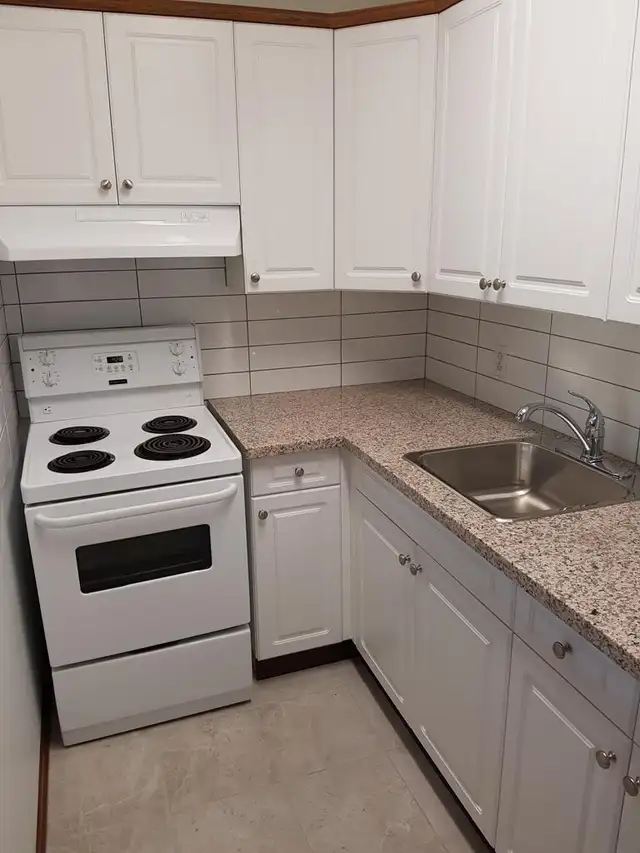 2 Bedroom Apartment for Rent in Fort Richmond - Photo 4