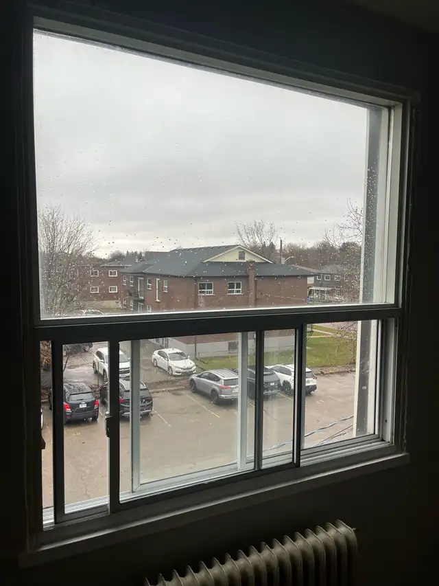 Bedroom for Rent in 3Bdr Apartment - Photo 4