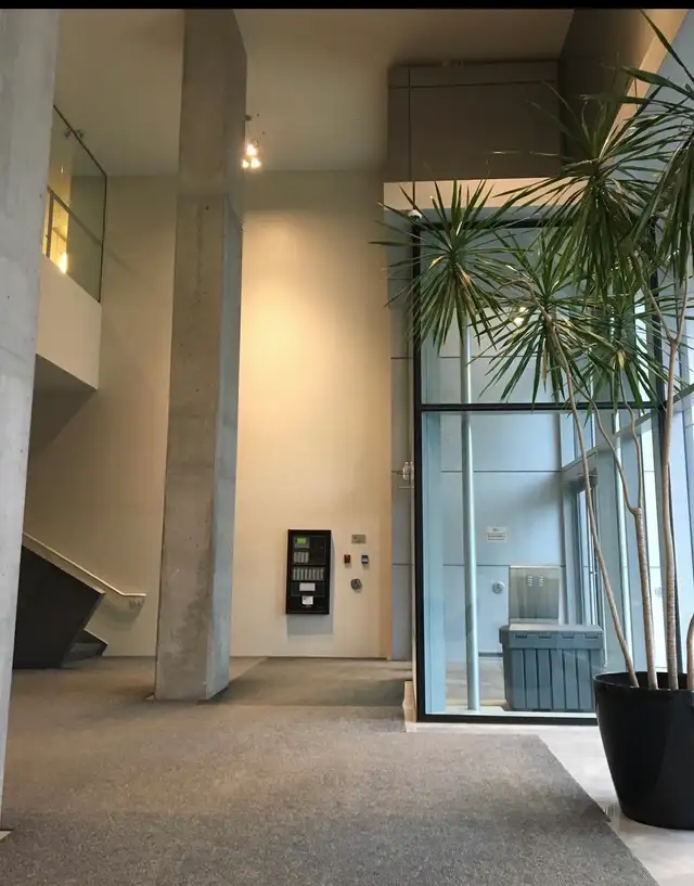 3 1/2 Condo for rent - Downtown Montreal - Photo 3