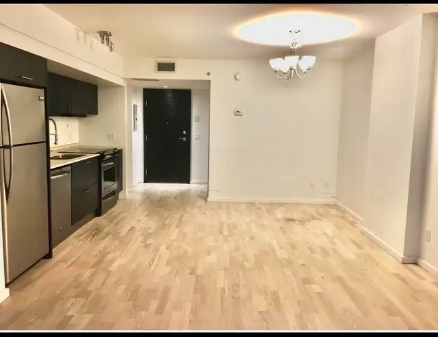3 1/2 Condo for rent - Downtown Montreal - Photo 8