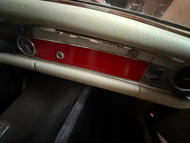 1968 Mercedes benz 280Sl barn find run - Photo 9