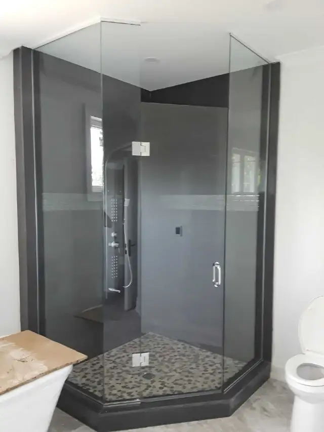 Bathroom Renovation with glass - Photo 8