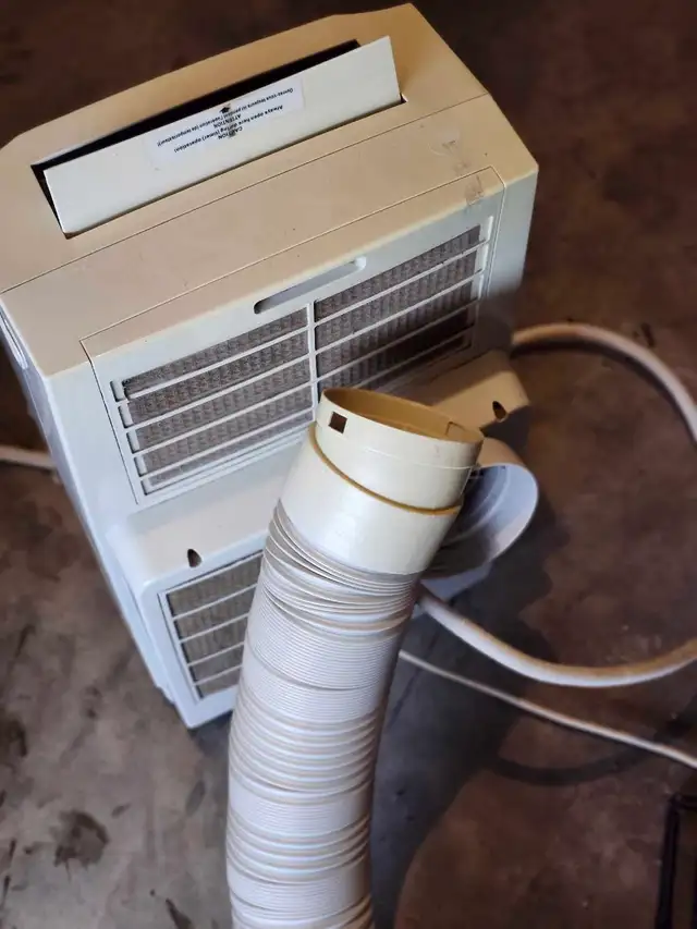 Portable Danby Air Conditioner - Photo 2