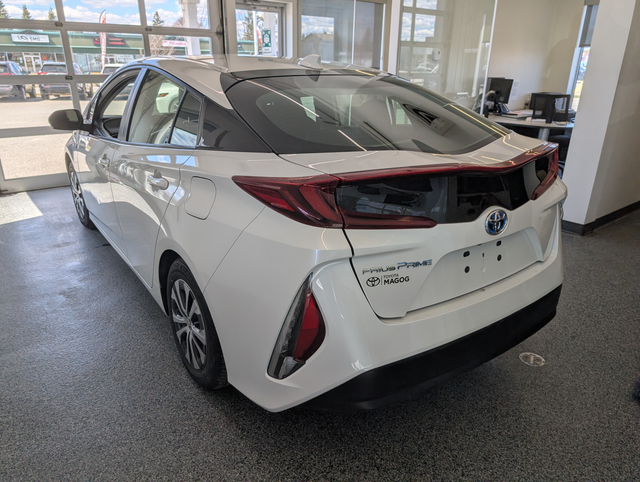 2022 Toyota Prius Prime BRANCHABLE, A/C, - Photo 3