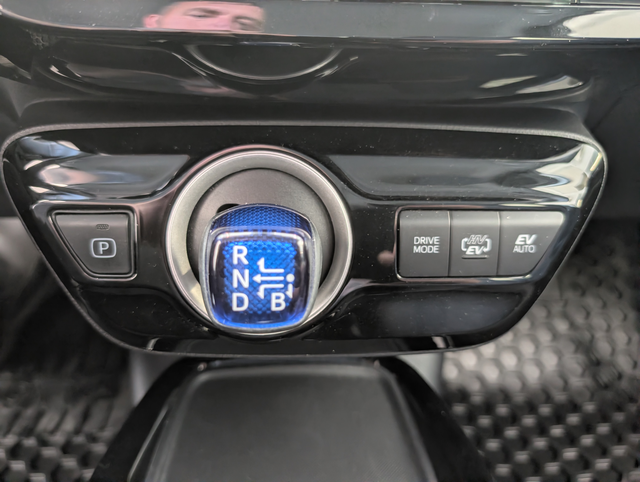 2022 Toyota Prius Prime BRANCHABLE, A/C, - Photo 16