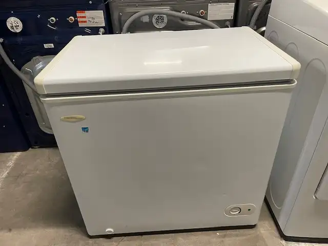 Congélateur tombeau blanc Danby