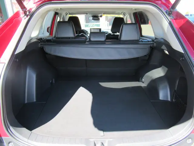 2023 Toyota RAV4 XLE w/ Upgrade Package | 19's | Leather | Memor - Photo 13