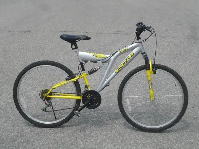 MUST SELL TODAY 26' CCM FALCON 21 SPD WITH FULL DUAL SUSPENSION! - Photo 4