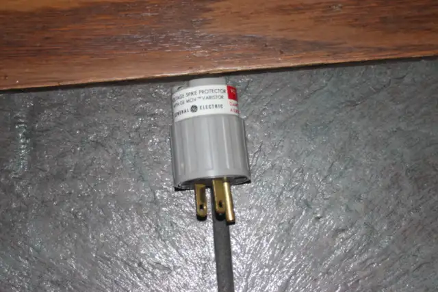 Voltage Spike Protector G.E. MOV Varistor