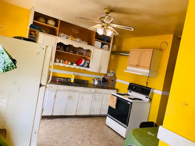 Nepali boy wants a room mate to share Rent with. - Photo 2