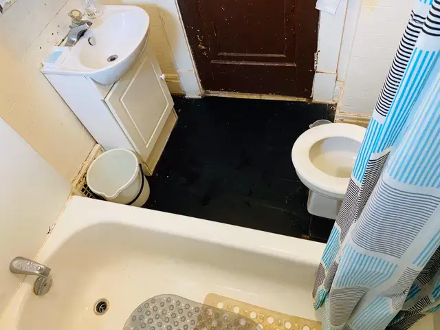 Nepali boy wants a room mate to share Rent with. - Photo 3