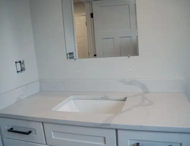 Quartz Countertop Offcuts – Cheap & Ready to Use - Photo 5