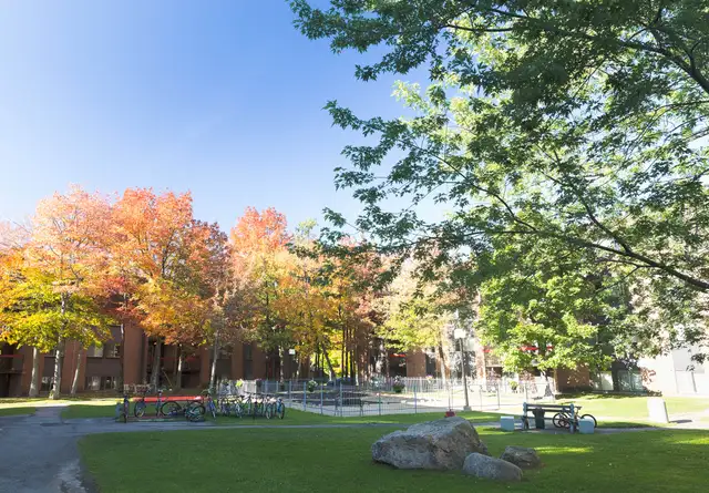 4 1/2 Charny Tout inclus Piscine septembre - Photo 11