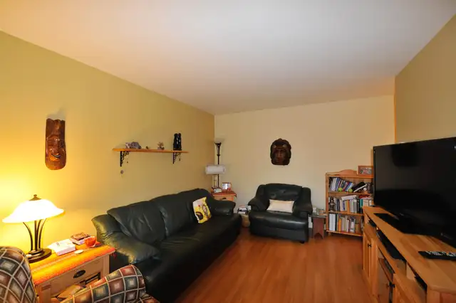 4 1/2 Charny Tout inclus Piscine septembre - Photo 15