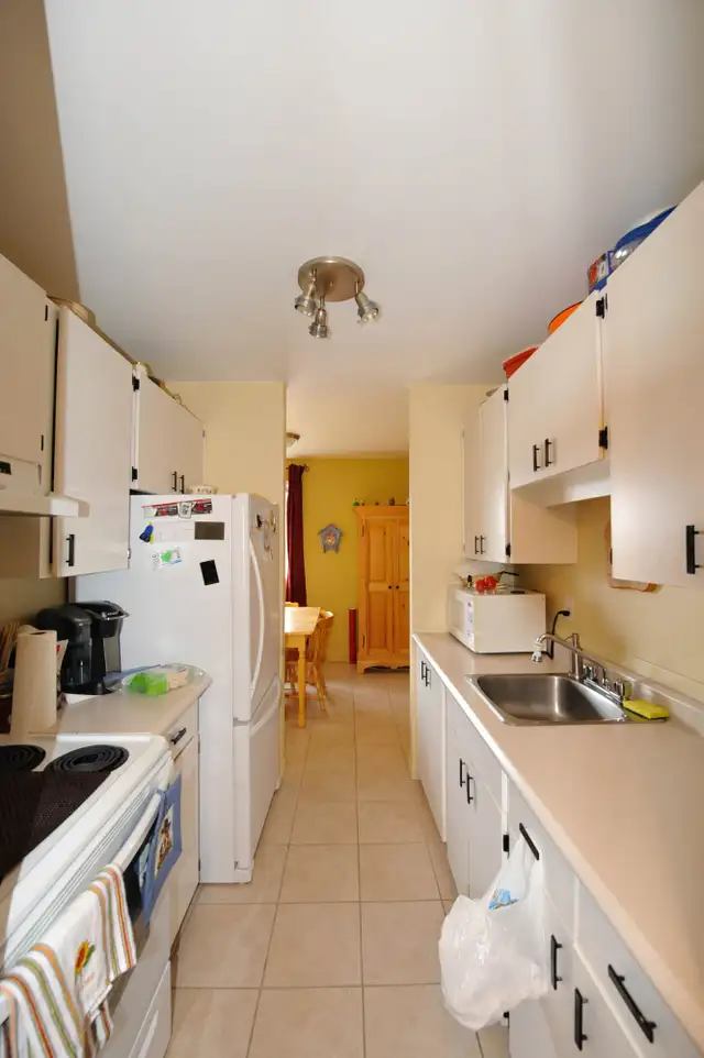 4 1/2 Charny Tout inclus Piscine septembre - Photo 16