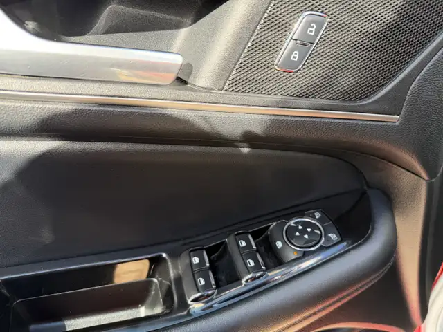 2016 Ford Edge SEL AWD - Photo 15