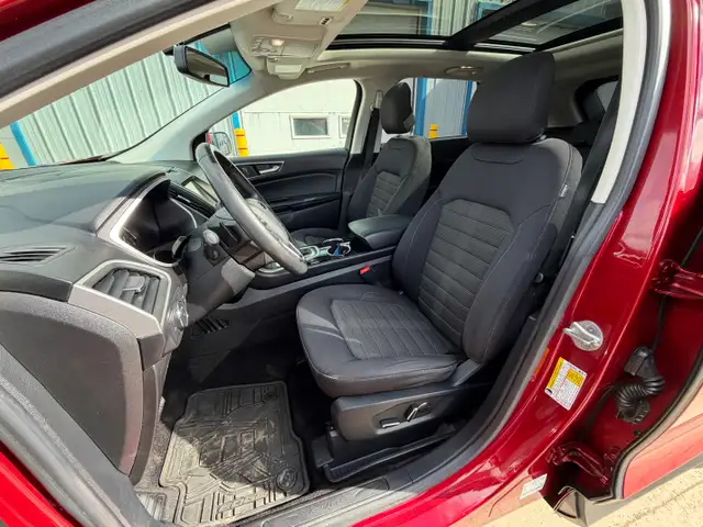 2016 Ford Edge SEL AWD - Photo 16