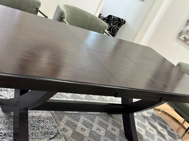 Dinning table
