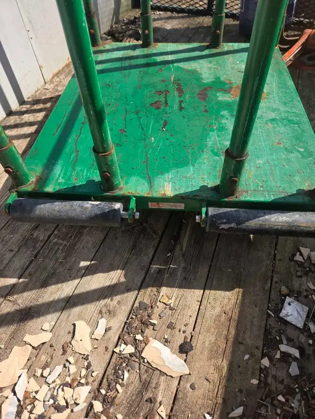 Panel Truck - Photo 3