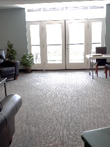 Luxury 1 Bedroom   Den Apartment in Exeter - 6 Appliances - Photo 9