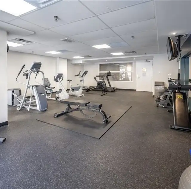 2 Bdm/2 Bth Condo, Pkg Incl, Downtown, Pool, Gym, 300 Lett, July - Photo 8