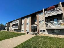 2 Bedroom Apt. in Stettler - Photo 2