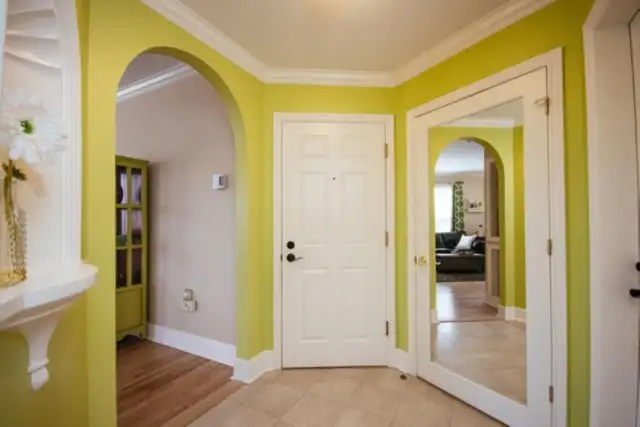 19-031 Sunny corner condo in the South End - Photo 4