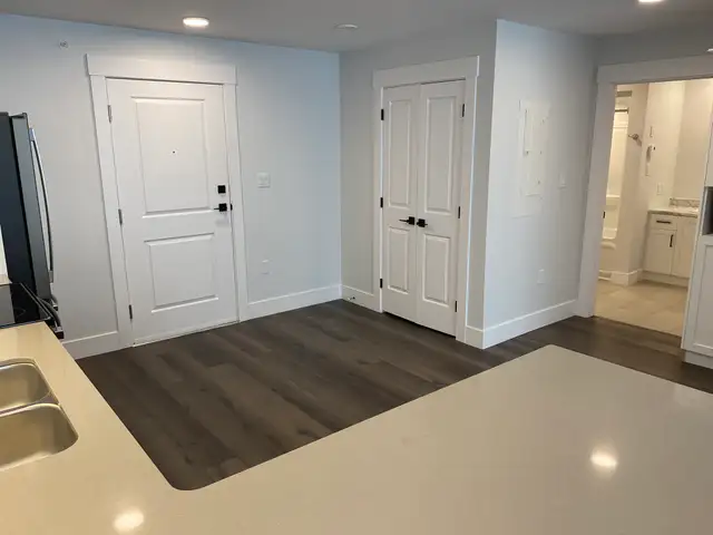 108-55 Forest Hill, 1Bed/1Bath, FIRST FLOOR, Available Aug 1 - Photo 4