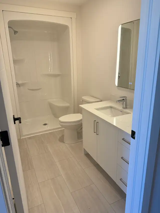 100 Clark Apt 102 - Photo 2