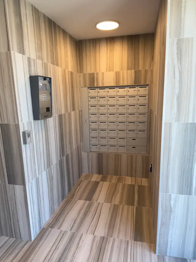 100 Clark Apt 102 - Photo 4