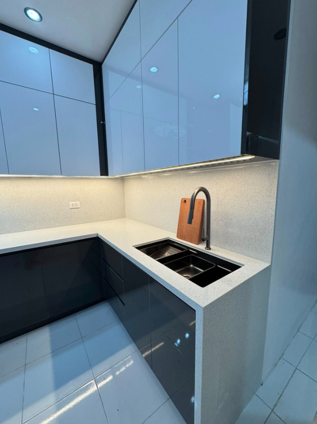 Grey Marble Countertop - Best For kitchen