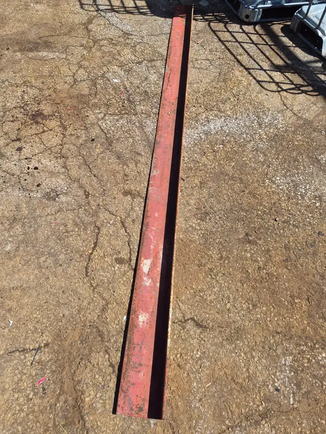 Steel Lintel Beam 9.5 x 6' x 3.5' (1/4' thick)