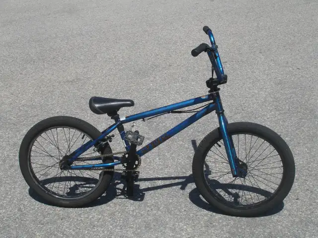 OUTGROWN BRAND NAME 20' GT BIKES ALL BMX STYLE BIKE! - Photo 3